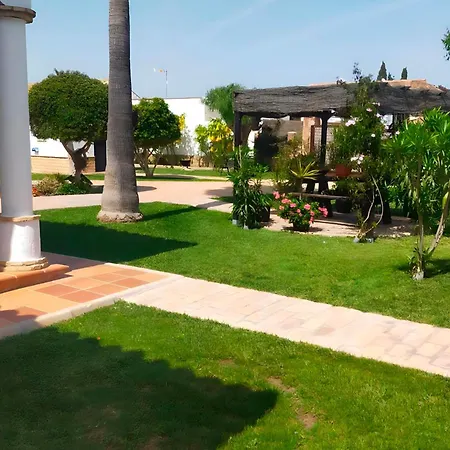 Holiday home Grande Con Piscina Parejas Y Familias Conil De La Frontera